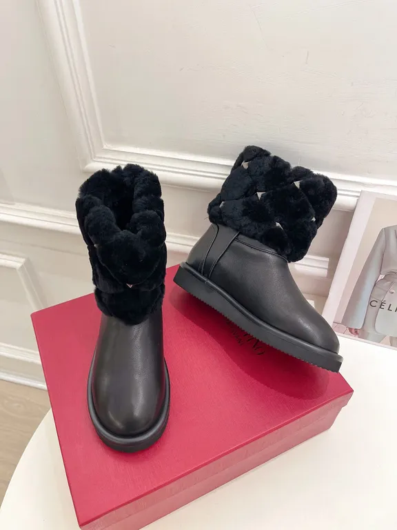 Valentino Shoe 